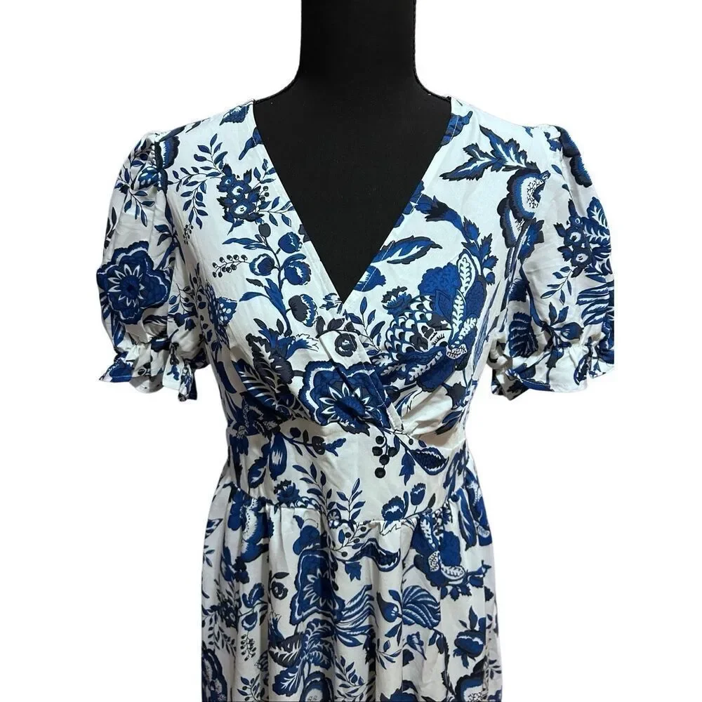 Blue & White Floral Puff Sleeve Flowy Midi Dress Smocked Waist M NWOT - Picture 5 of 13